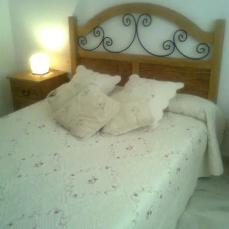 Apartment With 2 In Estepona, With Pool Access And Furnished Bal Estepona