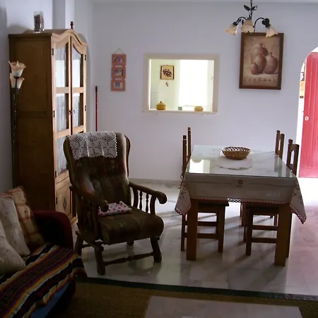 With 2 In Estepona, With Pool Access And Furnished Bal * Estepona
